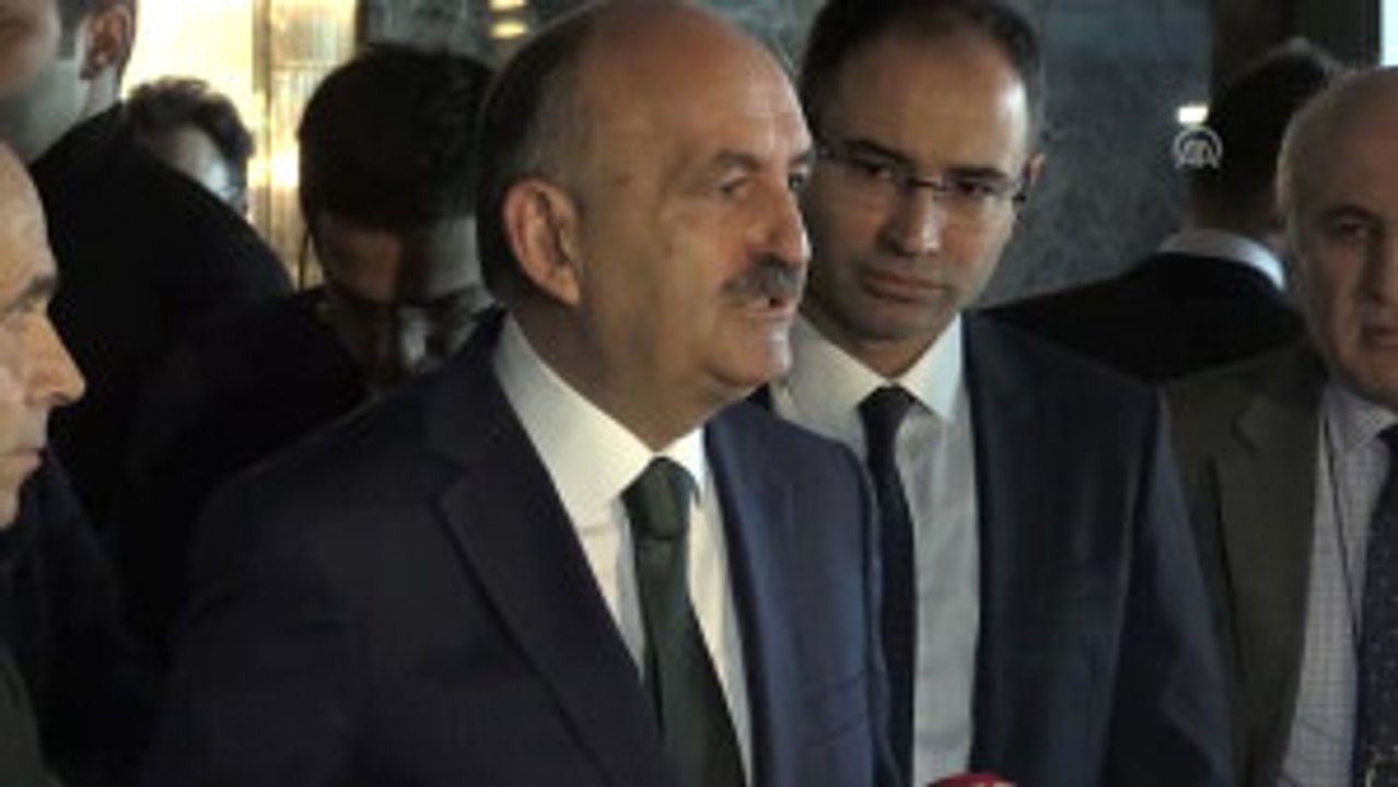 Bakan Müezzinoğlu Gazetecilerin Sorularını Cevapladı