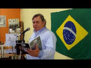 (1) Marcos Palharini declama no Café com Poesia - 88º Edição - 26-11-2016