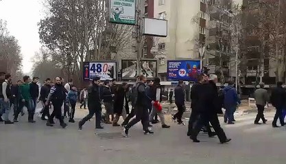 Download Video: Fillon në Shkup protesta kundër EVN-së