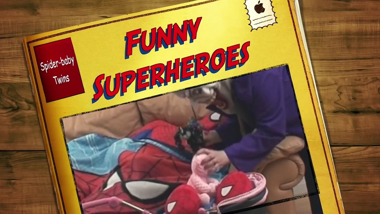 Congelados Elsa Rosa Spidergirl con Spiderbaby Gemelos vs Spiderman Superhéroe de la Diversión En el Real Lif