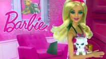 BABY POP GAAT IN BAD ❤ BABY BORN ❤ NEDERLANDS FILMPJE LUIER VERSCHONEN EN BARBIE SPEELGOED