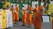 Monjes birmanos y tailandeses apoyan al templo Dhammakaya de Tailandia