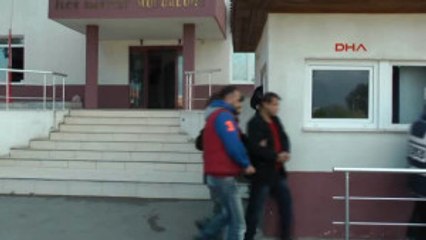 Balıkesir Ayvalık'ta 33 Mülteci Ile 5 Organizatör Yakalandı