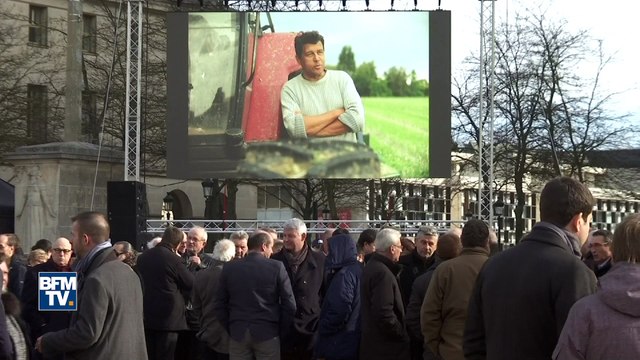 Obsèques de Xavier Beulin: un vrai paysan et un vrai leader , selon François Bayrou