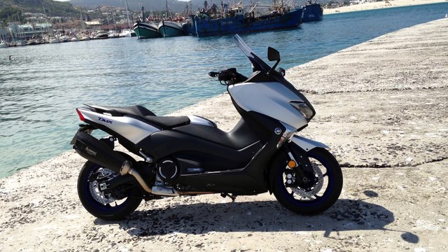 Les premières infos de l’essai Yamaha T-Max 530 en direct