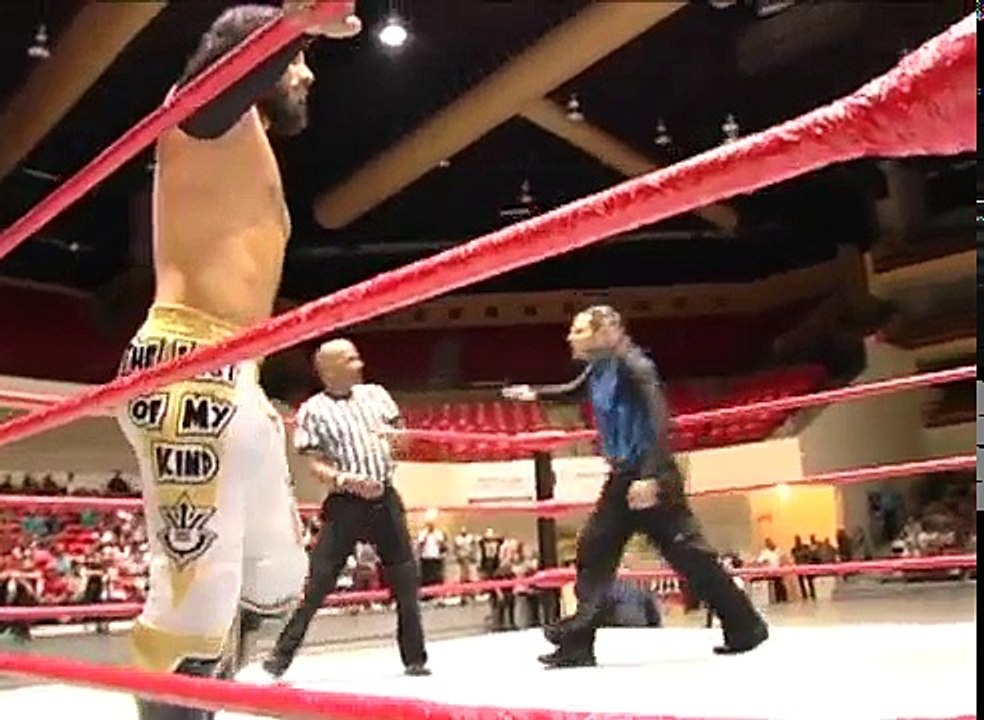 Jeff Hardy Vs. Mr. 450 - WWC Aniversario 43