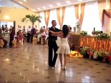 Leur danse de mariage va chauffer tout le monde... Incroyable