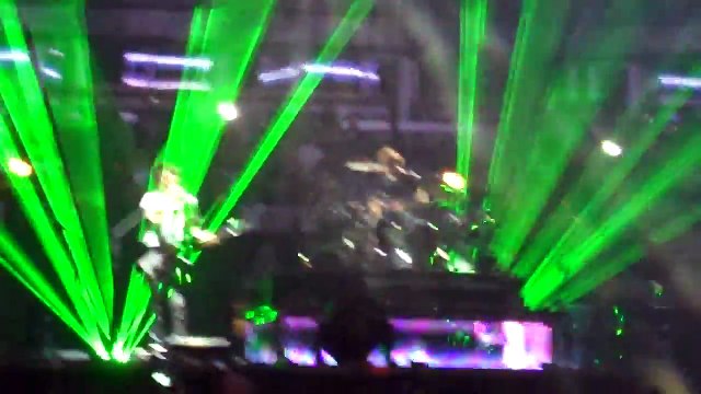 Muse - Undisclosed Desires - Chicago United Center - 03/12/2010