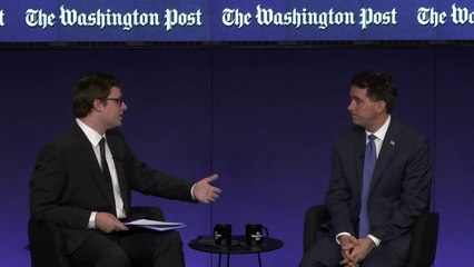 Walker says Republican governors could distance themselves from Trump in 2018