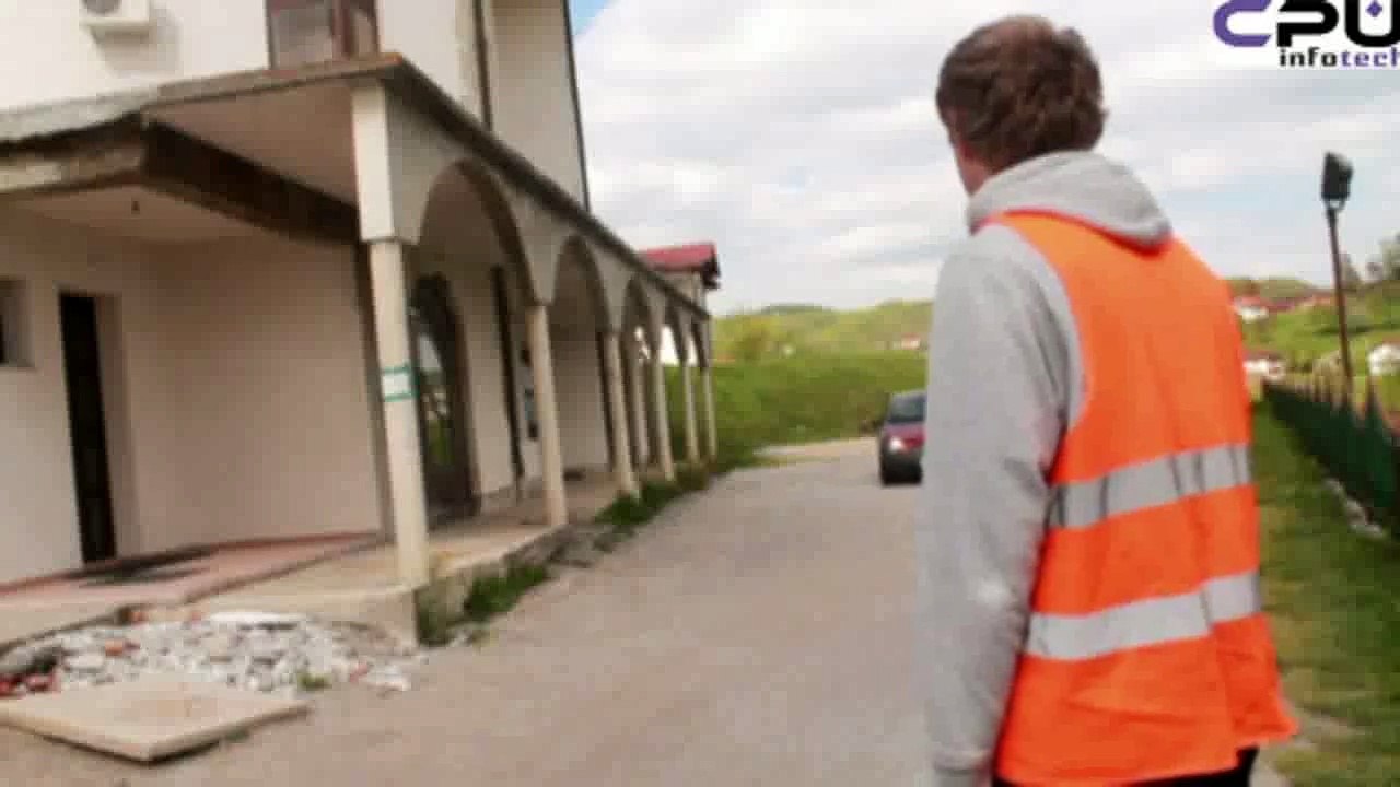 KAD ŽENA VOZI