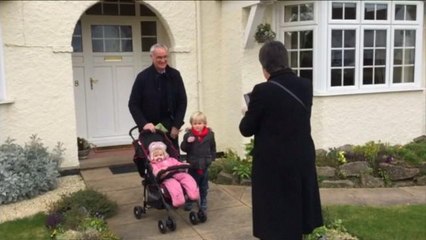 Ranieri leaves house after sacking