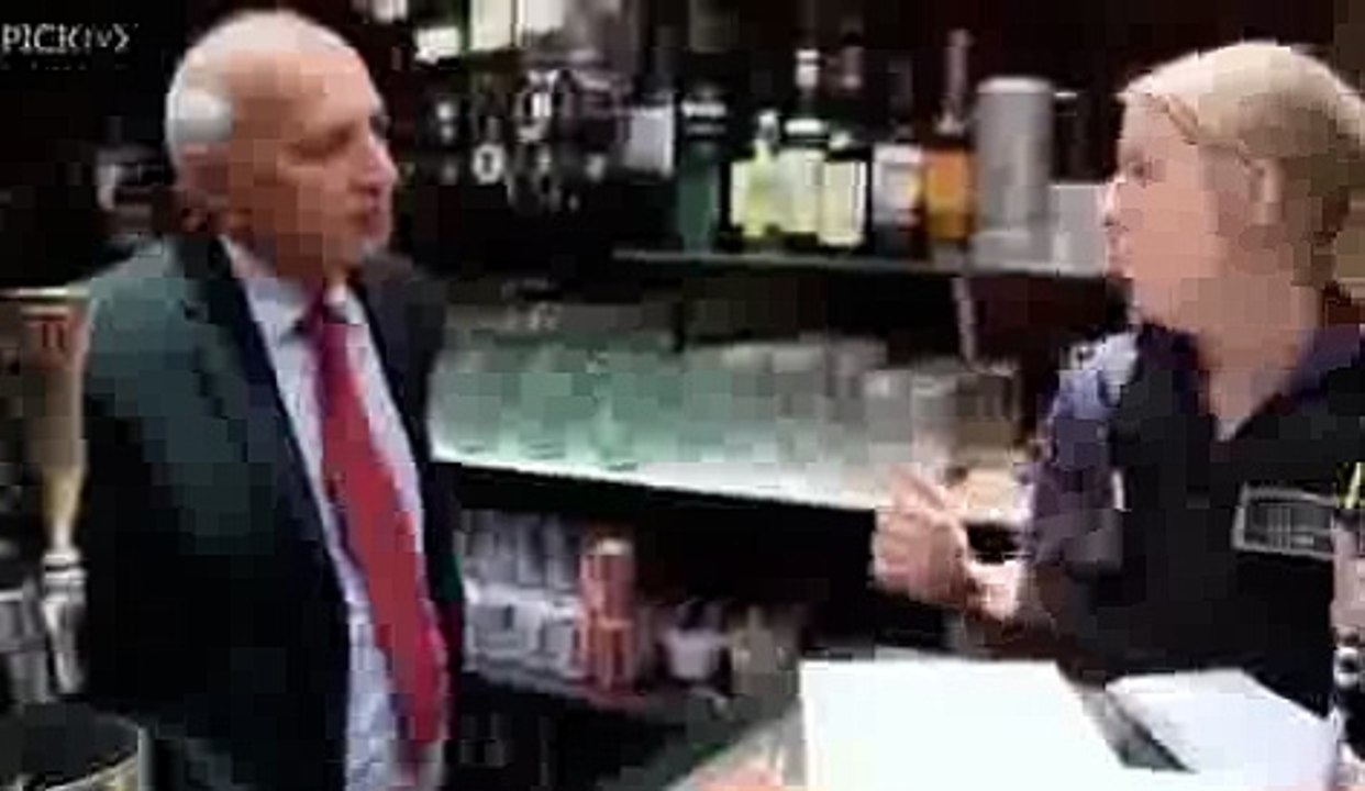 UK Border Force S02 E01