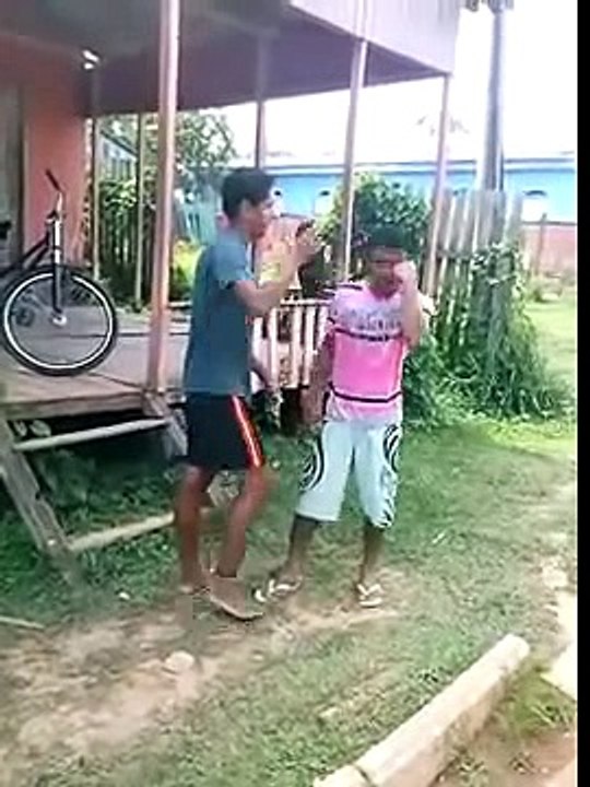 MEXEU COM MUDO E SE DEU MAL