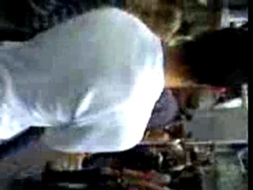 Milky Boys Club en mode Tecktonik à la Techno Parade 2007