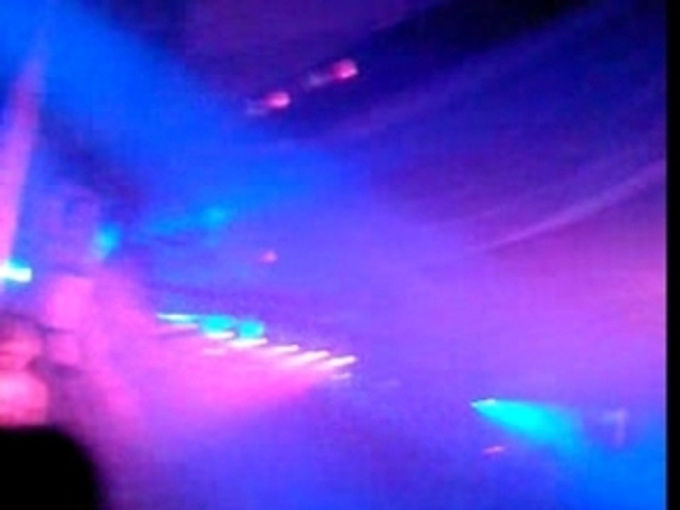 axwel au pacha a la soiré fuck me i famous