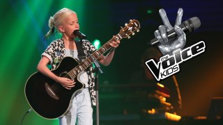 Fleur – Love Yourself | The Voice Kids 2017 | The Blind Auditions