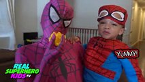 PREGNANT PINK SPIDERGIRL VS SPIDERMAN DELIVERS SPIDERBABY QUINTUPLETS w/ ELSA SUPERHERO FU