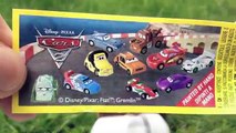 CARS 2 Huevos Sorpresa de Disney Pixar Rayo McQueen Mater por Funtoys Impresionante de Disney Toy Re