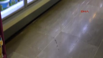 Antalya - Dikkatsiz Müşteri Süpermarkette 13 Bin TL Düşürdü