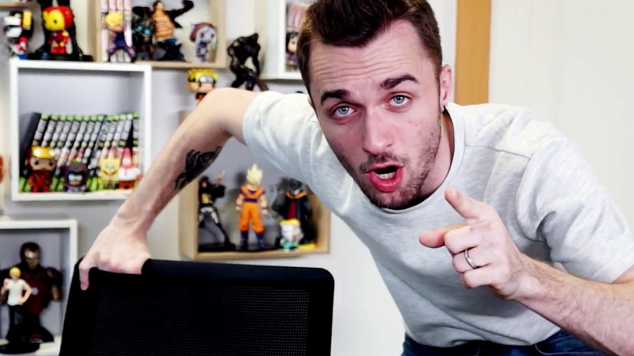 J'AI UN NOUVEAU PROBLÈME...-QUoymPzclj8