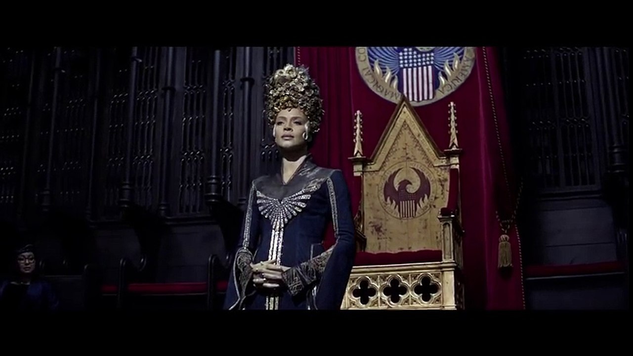 Fantastic Beasts and Where to Find Them Official Comic-Con Trailer (2016) - Eddie Redmayne Movie