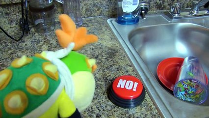 GamecubeDude300 reacts to SML Short - The Button