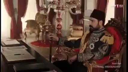 Sultan Abdülhamid'in Demiryolu Yapımı imza Töreninde İngiliz Sefirini Tokatladığı