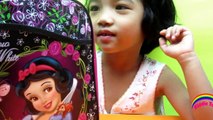 Snow White and the Seven Dwarf Backpack Surprise Toys Inside - Kiddie Toys