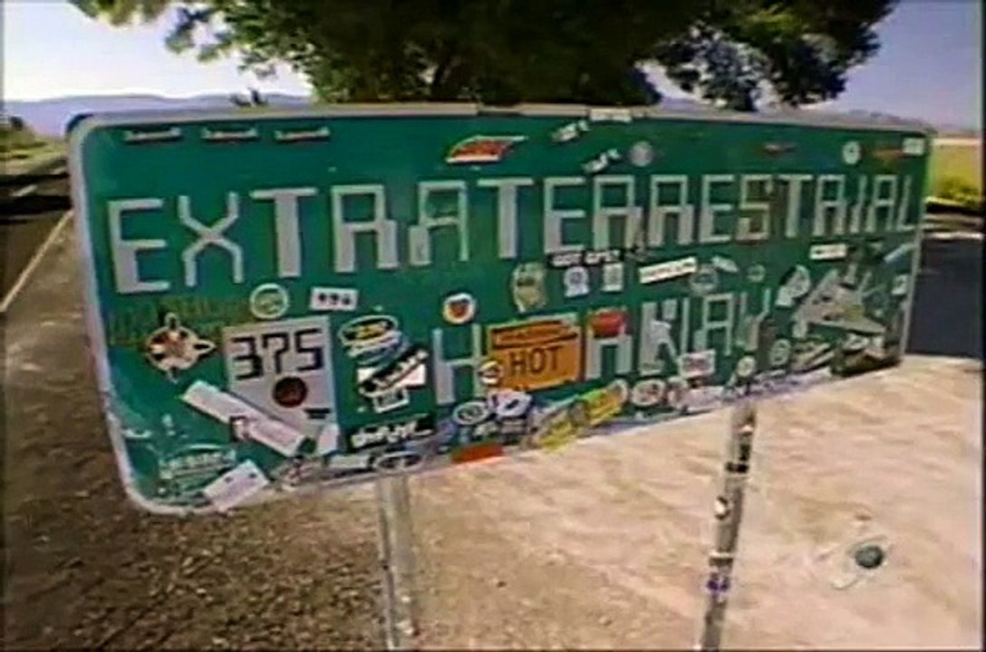 ABOVE TOP SECRET - Real UFO Alien Encounters - US SHADOW GOVERNMENT + CFR MEDIA LIE - Pt 2 of 5