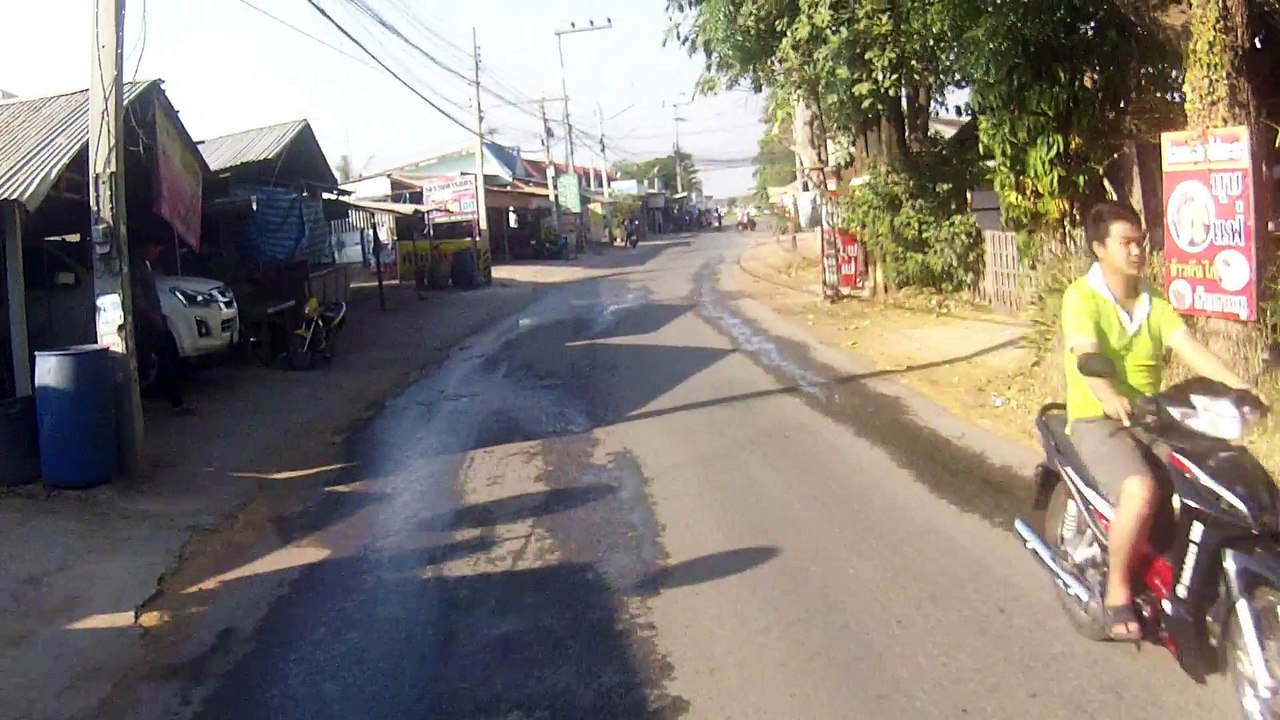 en allant vers l'étang