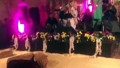 Ali Abbas Ji .. Afreen Afreen .. D Show Presented By Angro Company