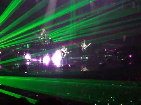 Muse - Undisclosed Desires - Edmonton Rexall Place - 03/29/2010