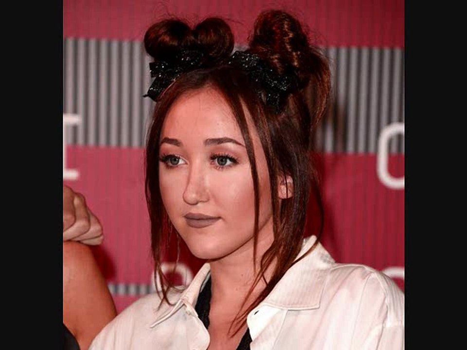 Noah Cyrus Spotlight.. New Dance Track
