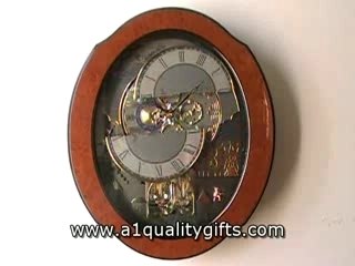 TIMECRACKER ULTRA RHYTHM MAGIC MOTION CLOCK