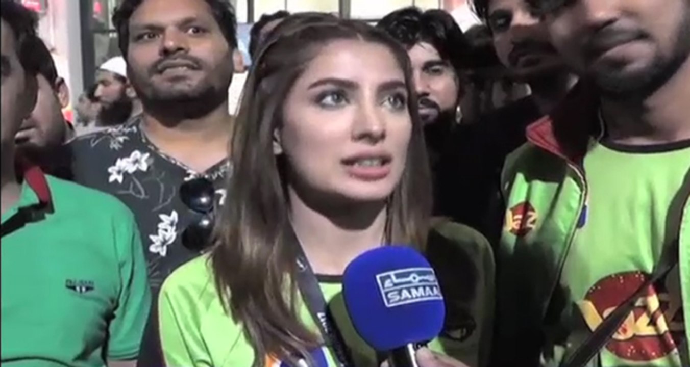 Mehwish Hayat talks about PSL