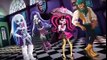 Spectra Vondergeist, Abbey Bominable, Draculaura & Clawd Wolf - Monster High - Mattel