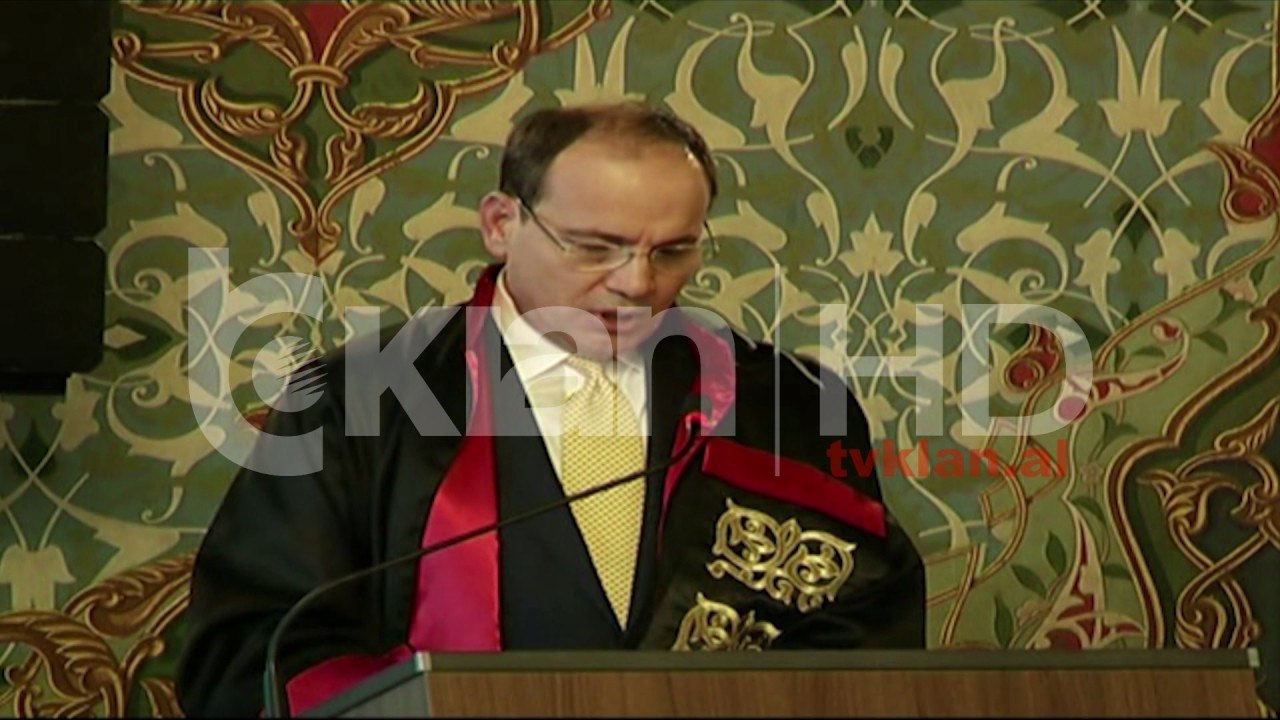 Vizita zyrtare e Presidentit Nishani në Turqi, nderohet me gradën “Doktor Nderi”