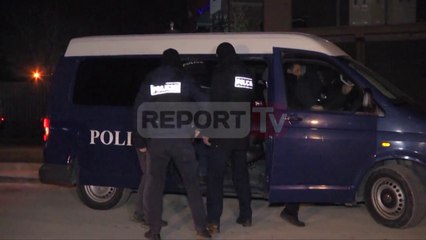 Report TV - Plagosja e trefishtë, zbardhet divorci Levanti s'pranoi t’ja merrnin fëmijët