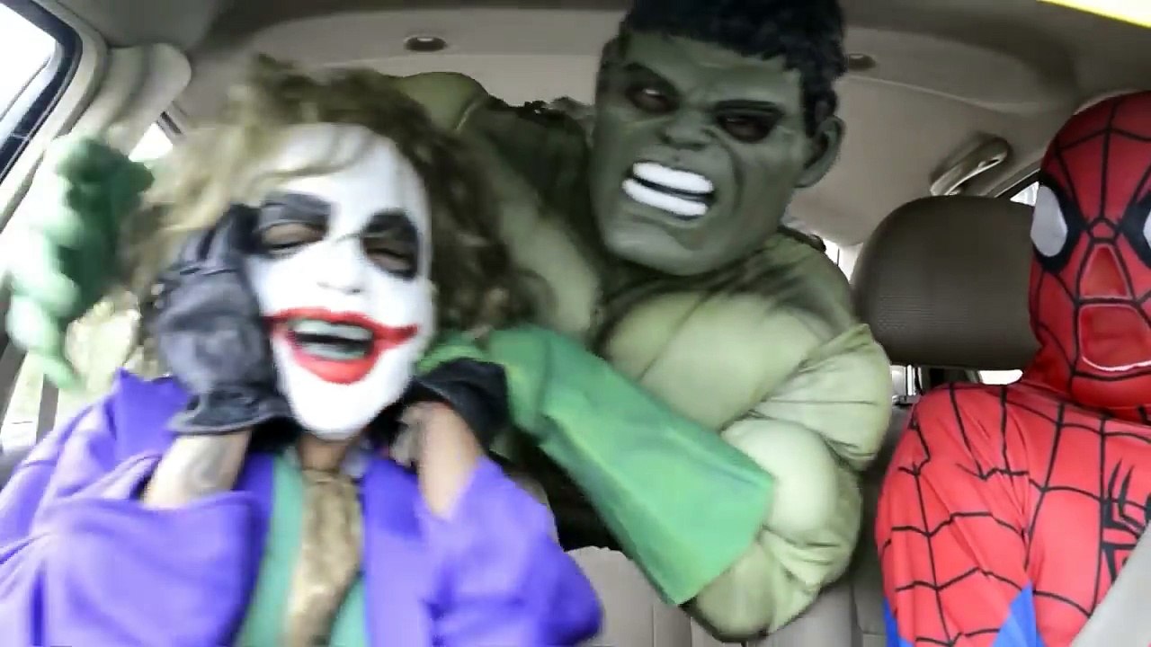 Congelados Elsa Hulk CACA Broma! w/ Spiderman Joker Muñeca Rapunzel Blanco de la Nieve de Superman IRL