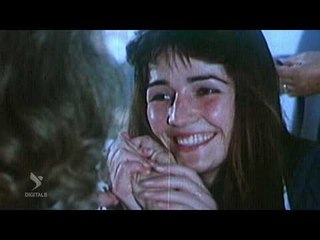 Përballë - Luiza Xhuvani