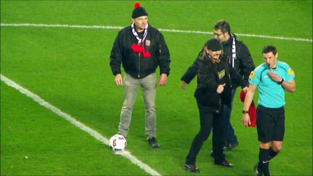 25/02/17 : SRFC-FCL : coup d'envoi Théo du RCK