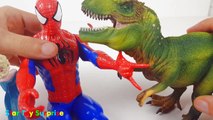 Queen Elsa ATTACKED by T-Rex - Gets SAVED by Giant Spiderman - Elsa Spiderman KISS