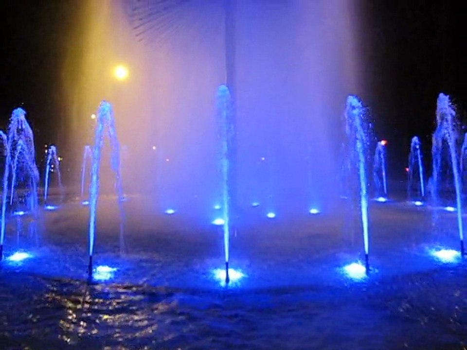 La fontaine Bellini à Puteaux a des fuites