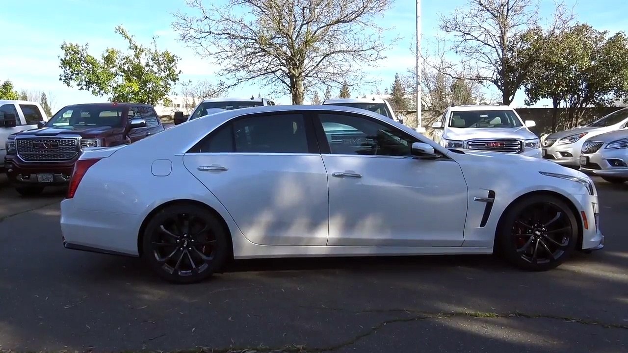2017 Cadillac CTS-V 6.2 L V8 Walkaround
