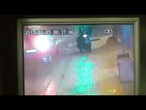 Aksident i rëndë - Në Laprakë përplasen dy makina, vdes një vajzë, 3 plagosen