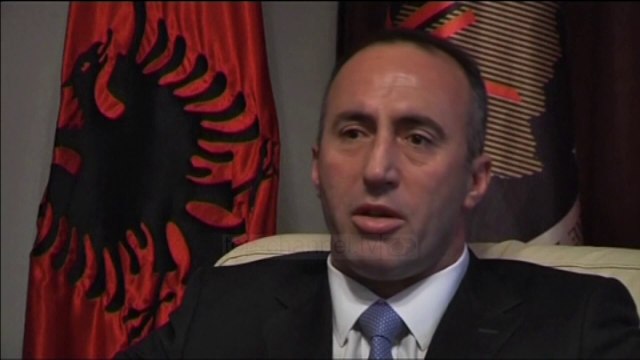 Kongresmeni Engel: Franca duhet ta lirojë Haradinajn - Top Channel Albania - News - Lajme