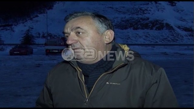Bora dhe ngricat - Rruga e Kombit e kalueshme dhe pa zinxhirë, hidhet vazhdimisht kripë