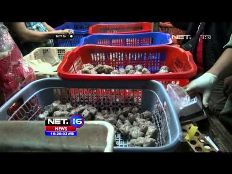 Jelang Ramadhan, Petugas Sidak Formalin dan Borak di Pasar Induk Serang - NET16