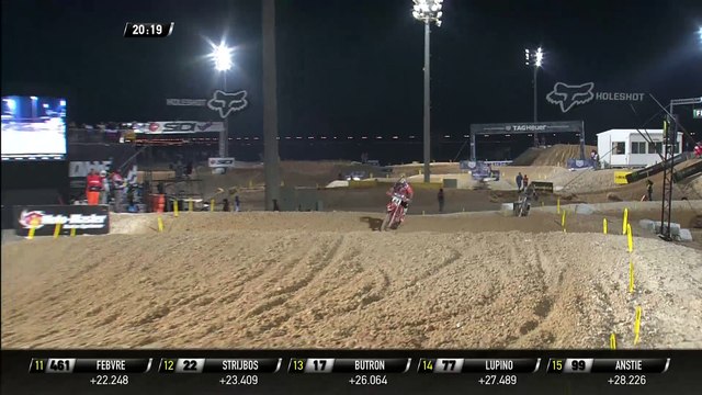 2017 MXGP of Qatar MXGP Race 1 Herlings & Paulin Battle