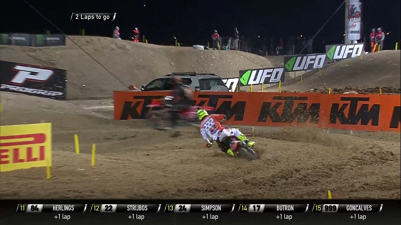 2017 MXGP of Qatar MXGP Race 2 Antonio Cairoli passes Tim Gajser at the final lap